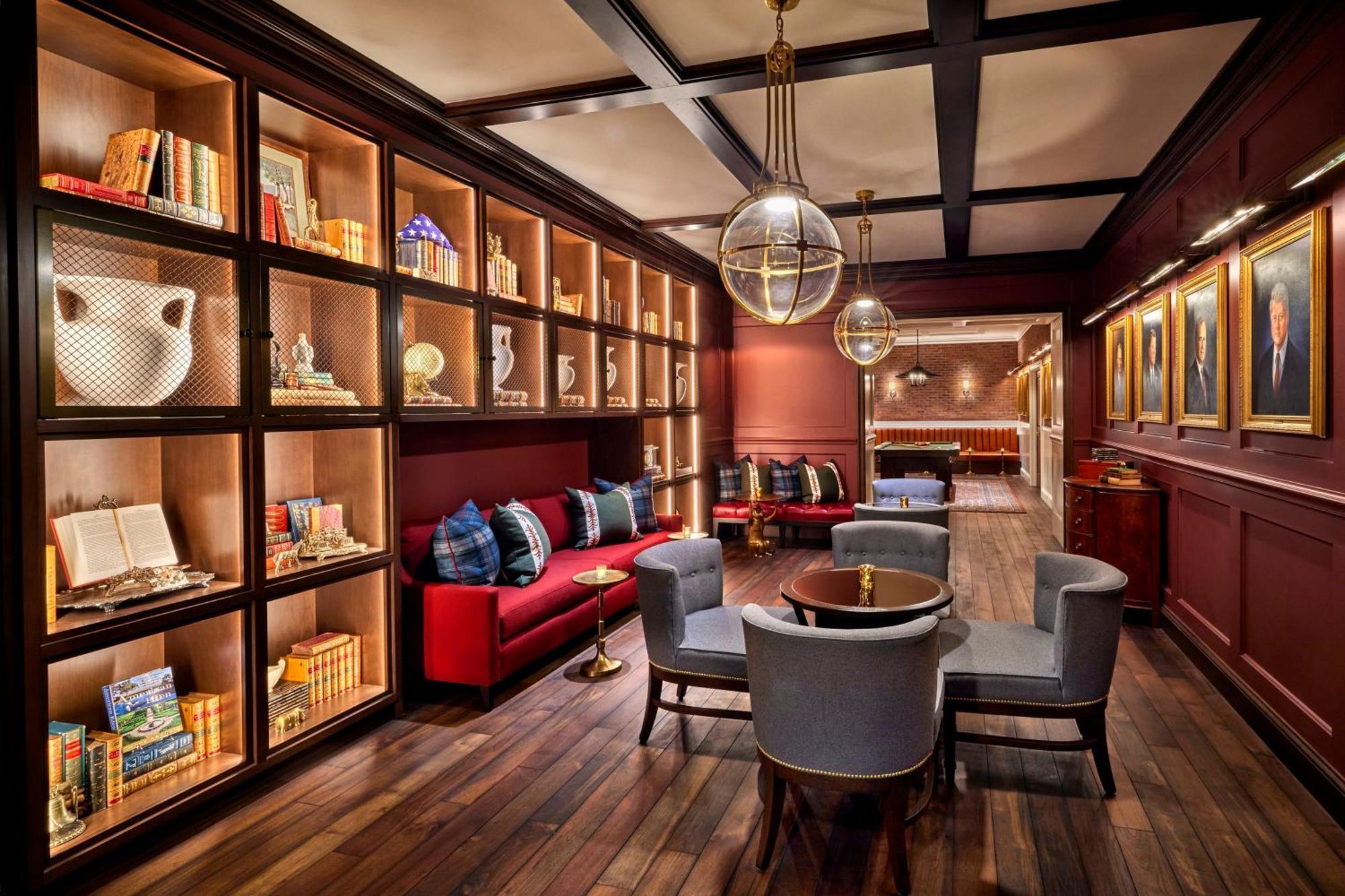 Resort The Omni Homestead &